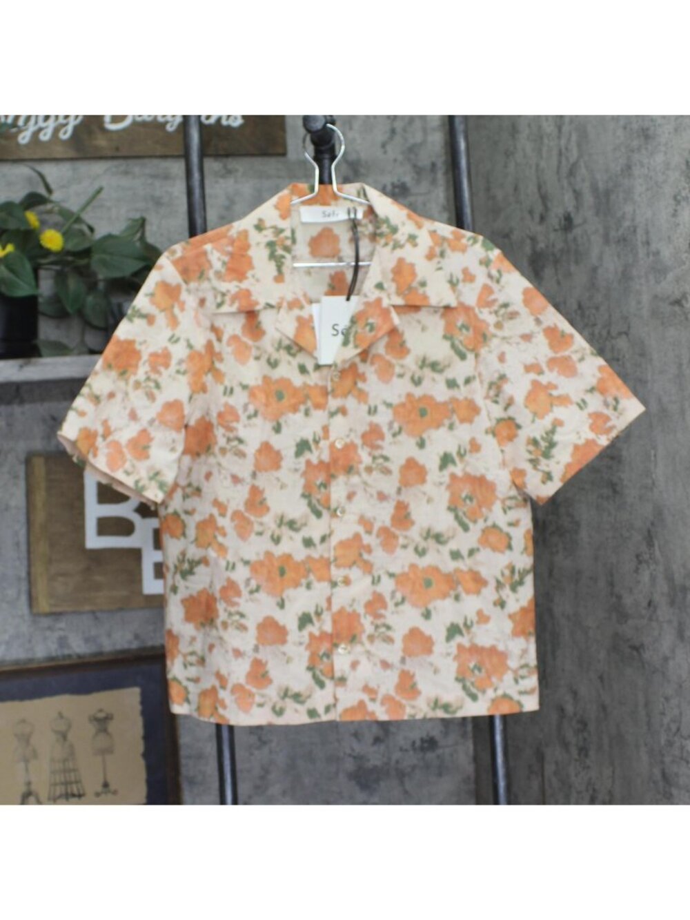 NWT Sefr Button Down Collar Floral Beach Camp Shirt Illusion Orange Multi S